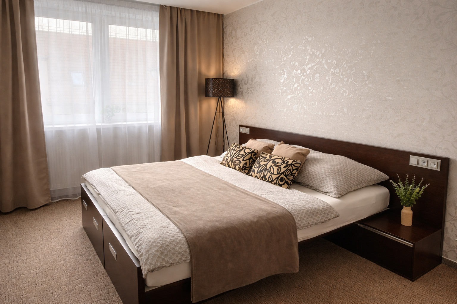 CA56695D-32DA-4BCF-B43D-93DB3B530BC0